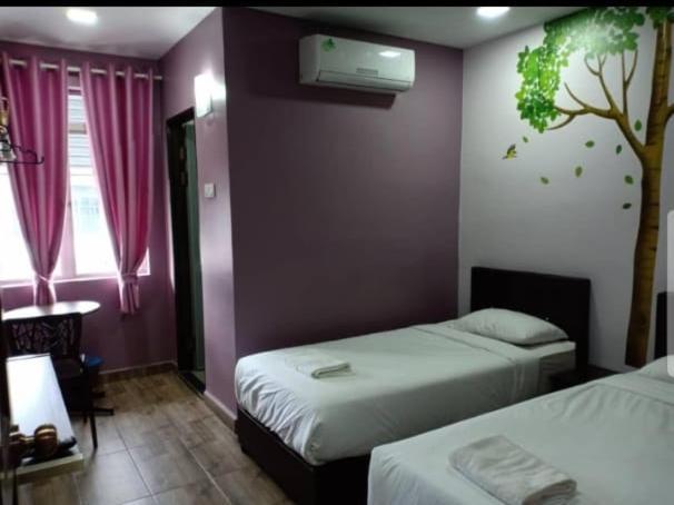 Purple Dream Home Teluk Panglima Garang الغرفة الصورة